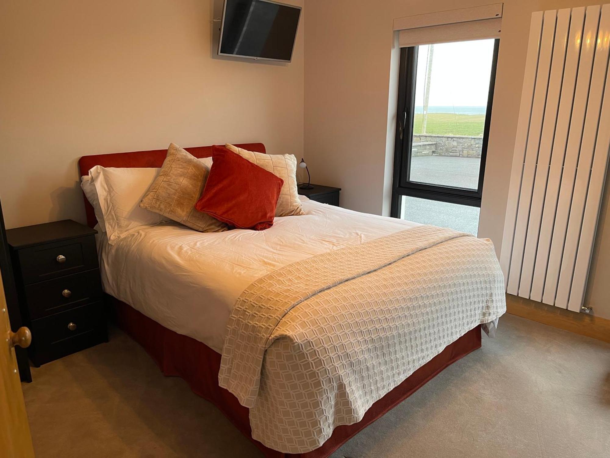 Bed and Breakfast Cois Na Tra Спейниш-Пойнт Экстерьер фото